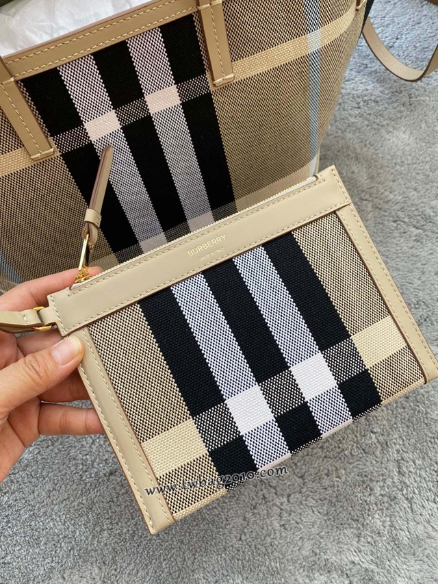 Burberry專門店新款沙灘托特包 巴寶莉帆布購物袋手提包 yxb1137